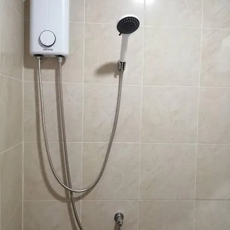 มุก&พลอย เรสซิเดนซ์ Apartment Sattahip Luaran gambar