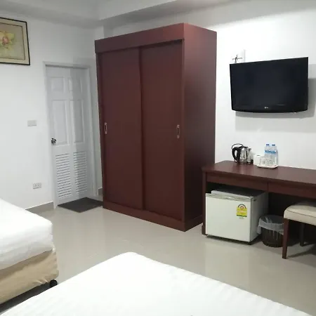 มุก&พลอย เรสซิเดนซ์ Apartment Sattahip Luaran gambar