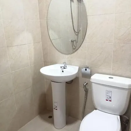 มุก&พลอย เรสซิเดนซ์ Apartment Sattahip Luaran gambar