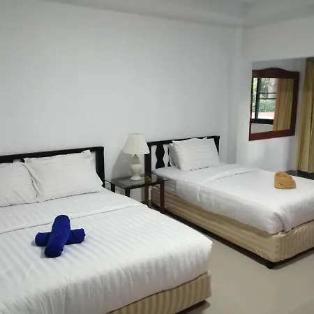 มุก&พลอย เรสซิเดนซ์ Apartment Sattahip Luaran gambar