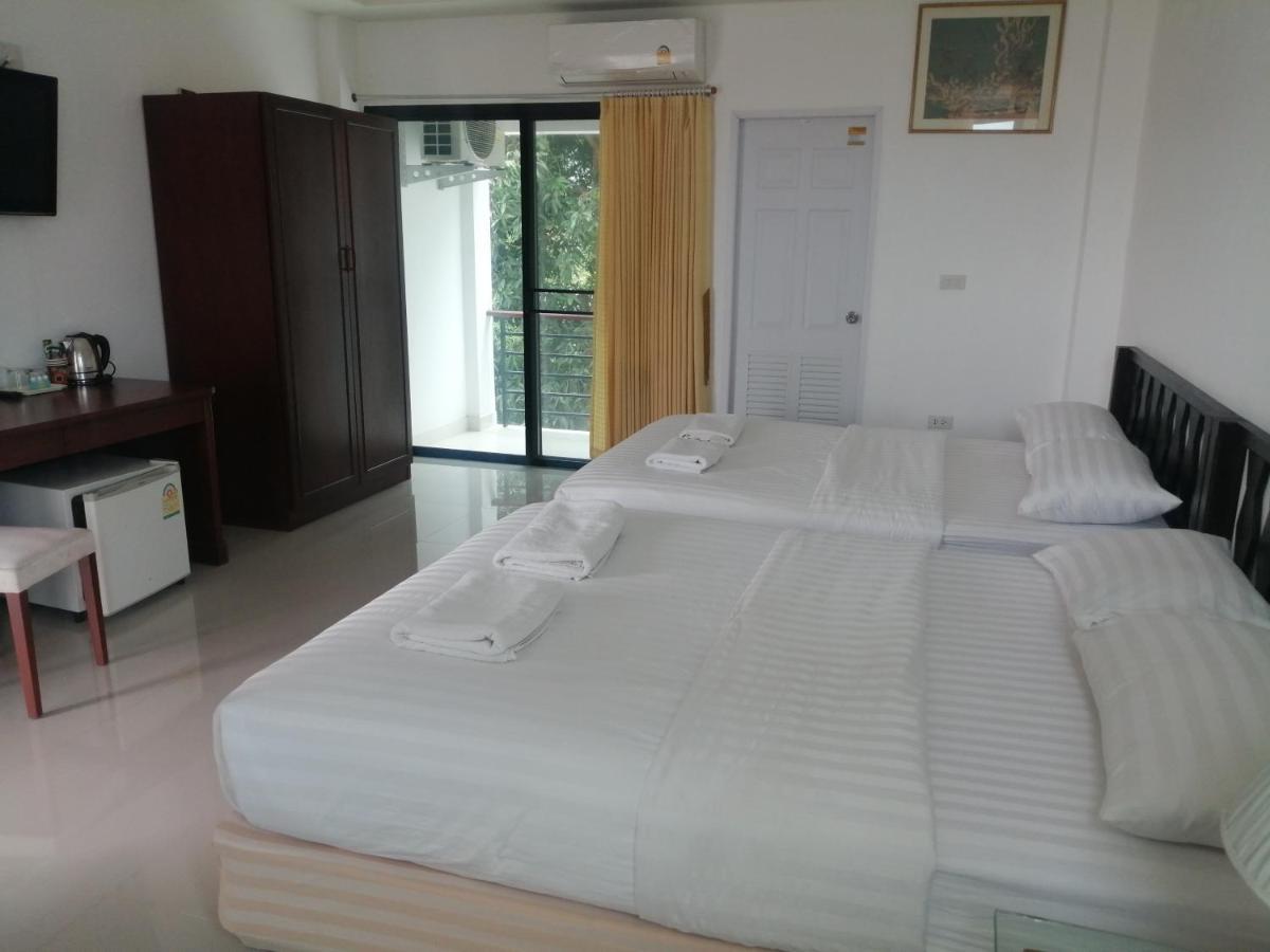 Apartment มุก&พลอย เรสซิเดนซ์ *